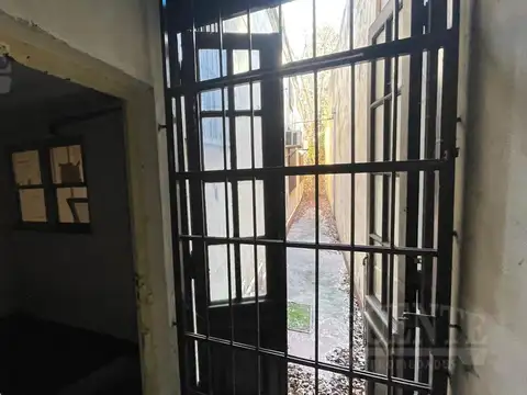 Hipólito Yrigoyen 7227