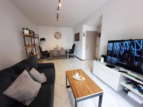 Departamento en Venta en Villa del Parque, USD 130.000