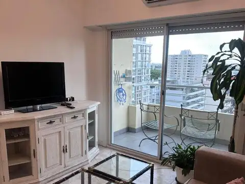 ALQUILER 3 AMBIENTES AMOBLADO CON BALCÓN EN VICENTE LÓPEZ