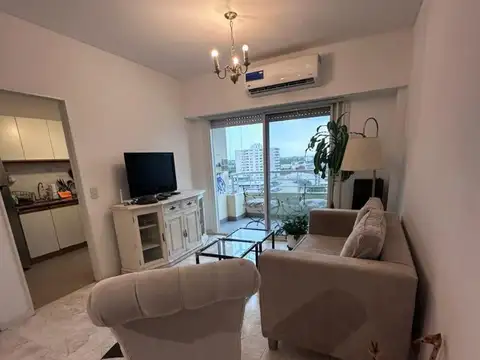 Av. Maipú 1500, Piso 13