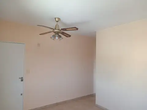 Departamento en Alquiler en Beccar, $ 650.000