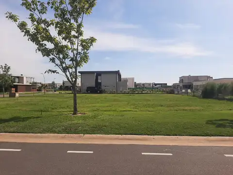 BAJO DE PRECIO  Lote interno en Ceibos-  Puertos del Lago