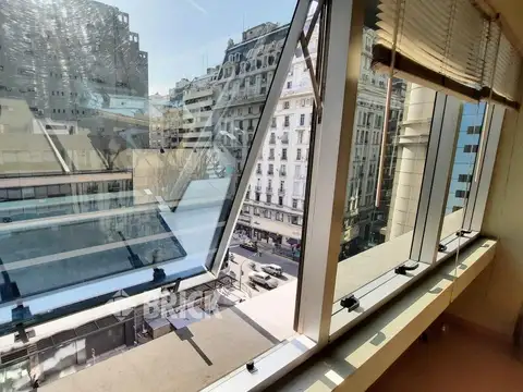 OFICINA EN AV. CORRIENTES AL 1800 - FRENTE 91 M2 COCHERA FIJA IMPEC T/SOL ESPECT RECEPCION