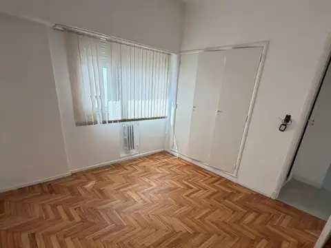 Departamento en Venta en Plaza Mitre, USD 98.500