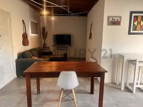 VENTA DE CASA EN Lisandro Olmos, LA PLATA