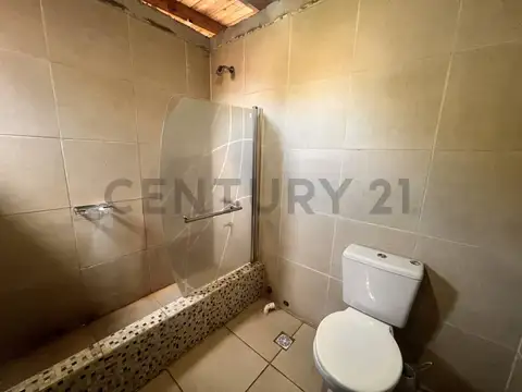 VENTA DE CASA EN Lisandro Olmos, LA PLATA
