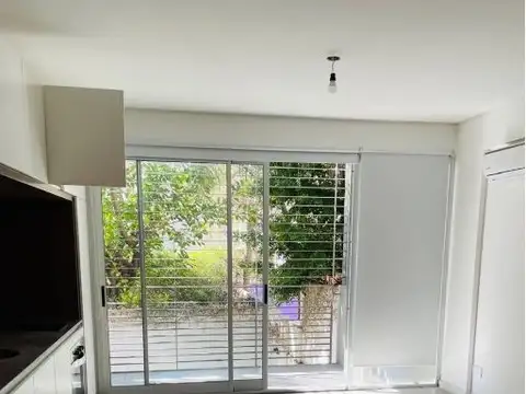 Vidal 2100, Piso 1