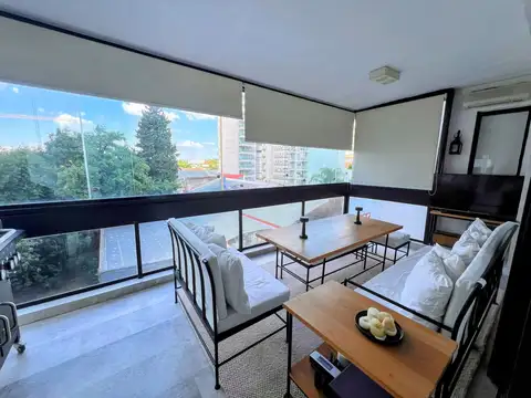 Montañeses 2900, Piso 4