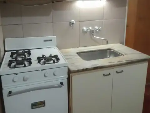 Departamento en Alquiler en Abasto, $ 410.000