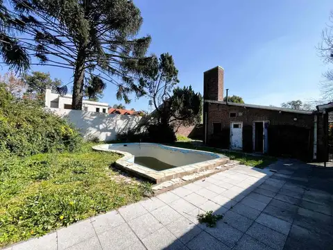 Casa 4 ambientes con 3 baños