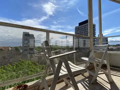 Departamento en Alquiler en La Lucila, $ 1.300.000