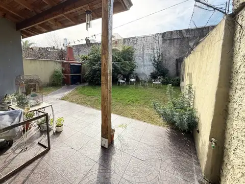 VENTA | PH AMPLIO CON PATIO ,CASEROS VENTA | UNIDAD FUNCIONAL 2 | CASEROS