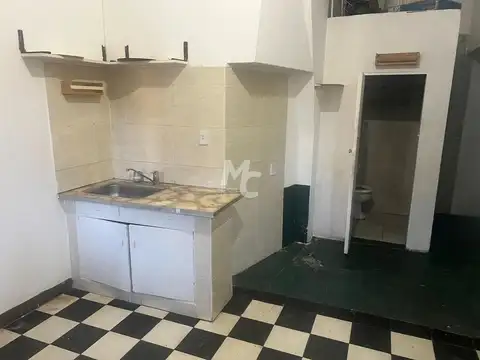 Depto Tipo Casa en Alquiler de Monoambiente