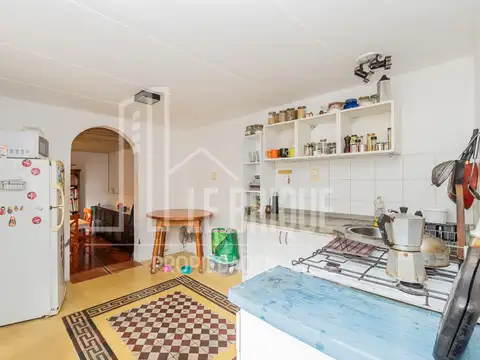 Depto Tipo Casa en Venta 60 años