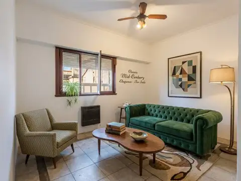 VENTA DEPARTAMENTO DE 4 AMBIENTES PLANTA BAJA LATERAL CON LAVADERO EN SAN TELMO