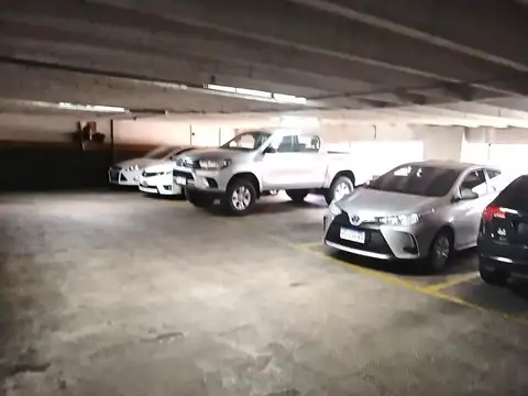 Imperdible Cochera en Venta en Palermo! Ideal para Auto o Camioneta