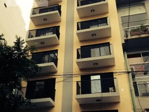 Venta – Monoambiente con Balcón al Frente - Abasto a 2 cuadras del shopping