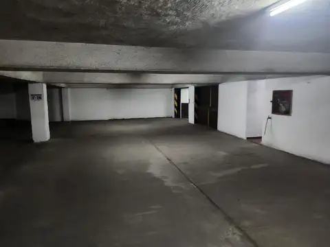 COCHERA EN VENTA BELGRANO 33