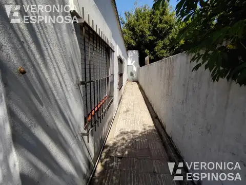 Casa 3 ambientes con 2 baños
