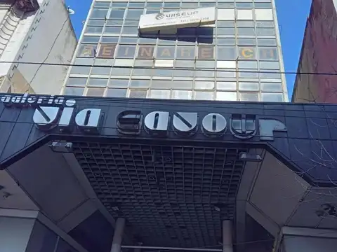 Avenida Rivadavia e/ Avenida Moreno y Gimenez