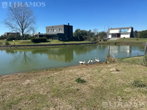 Terreno en Venta de 801,0 m2