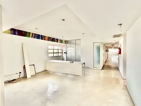 Avenida Raúl Scalabrini Ortiz 700