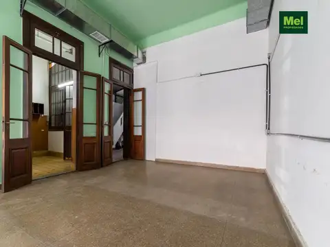 Local Comercial en Excelente ubicación de Villa Urquiza