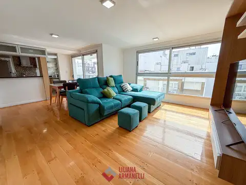 SEMIPISO 3 AMBIENTES. PLAZA MITRE. 