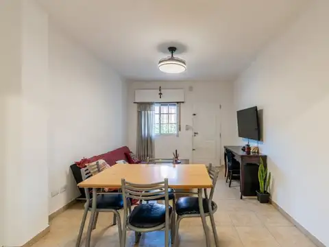 Depto Tipo Casa en Venta 41 años