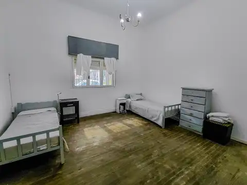 VENTA PH LA PLATA 2 DORMITORIOS PATIO OPORTUNIDAD