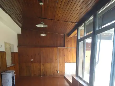 Calle 143 e/ 16 y 17 1600