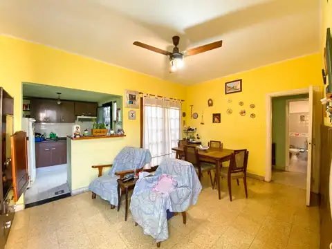 Bernardo de Irigoyen 200