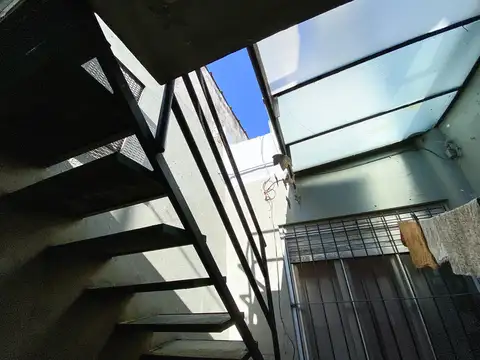 Depto Tipo Casa en Venta en Quilmes, USD 70.000