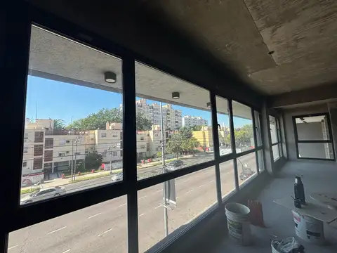 Local en Alquiler en Remedios de Escalada, $ 2.200.000