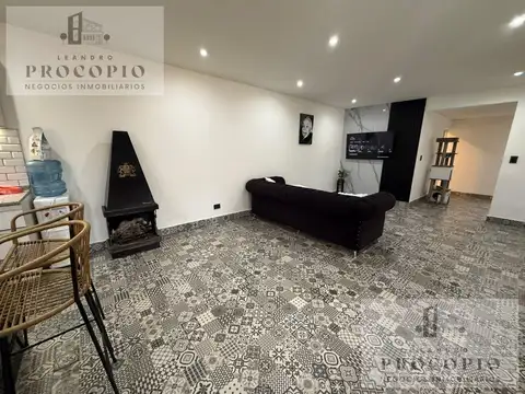 Casa en Alquiler en Villa Gobernador Udaondo, $ 1.600.000