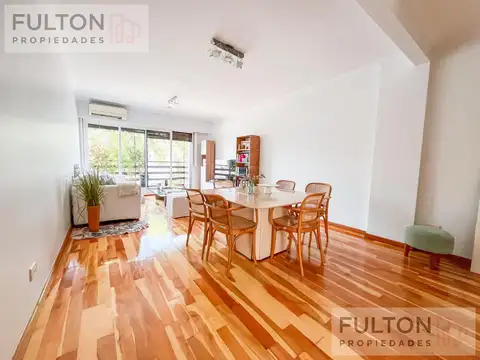 Venta piso de 4 ambientes c/dependencia, apto crédito, Villa Crespo