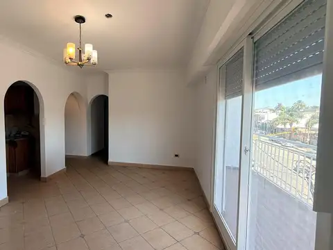 Departamento en Alquiler en Ramos Mejia, $ 700.000