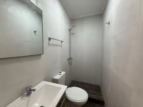 Depto Tipo Casa en Alquiler de 3 ambientes