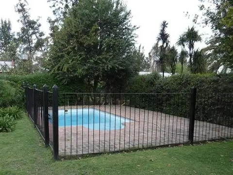 Casa en Alquiler Temporal con 6 cocheras