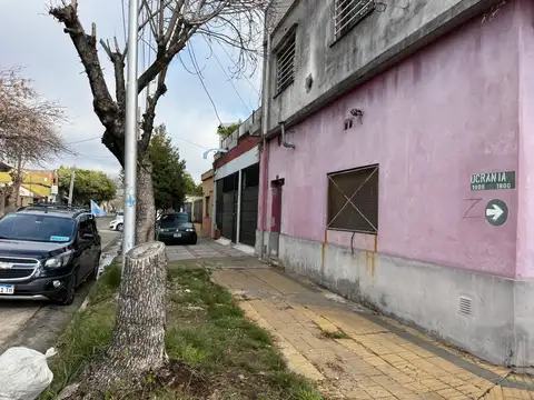 Local en Venta 40 años