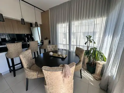 Avenida Caseros 1700