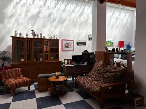 Venta Casa Villa Dominico, 4 ambientes, 3 dorm, 2 baños