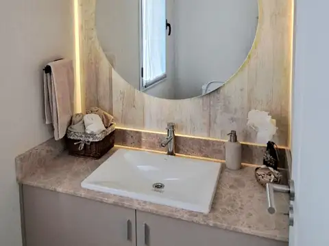 Venta Casa Acacias Puertos del Lago 5 Ambientes