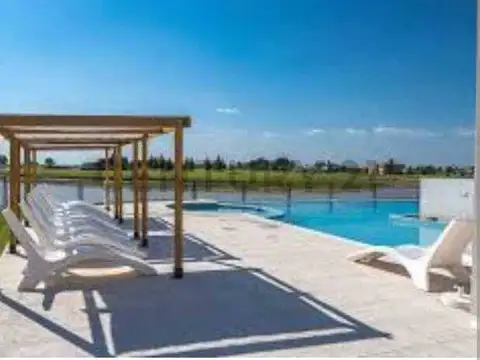 Terreno en Venta en El Mirador Club de Campo, USD 19.000