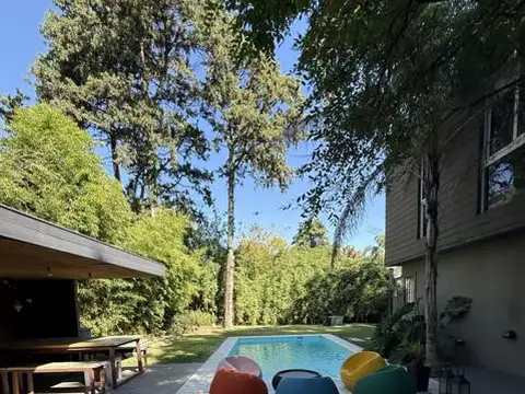 Casa 5 ambientes en venta
