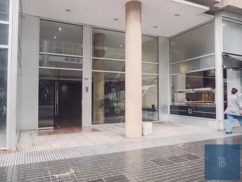 Avenida Coronel Roca 700
