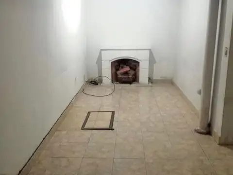 Depto Tipo Casa en Alquiler de 2 dormitorios