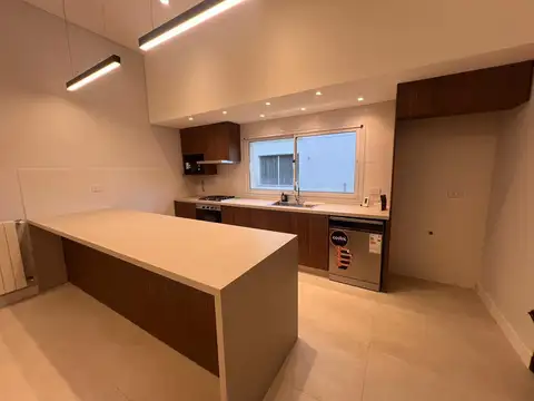 Casa en Alquiler A Estrenar