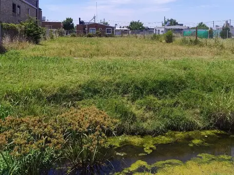 Terreno en Venta 34  mts Fondo