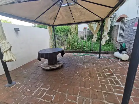 VENTA - Casa en 2 plantas - Maistegui 2349 bis